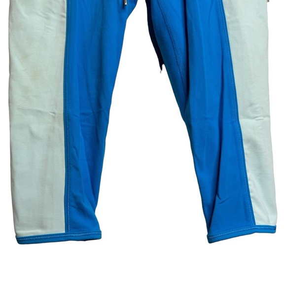 Lululemon Cropped Colour Block Blue Light Green Stretch Compression Leggings 2 - Picture 4 of 12